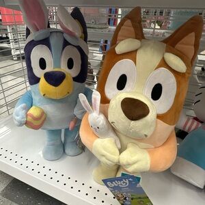 Bluey & Bingo Easter greeters